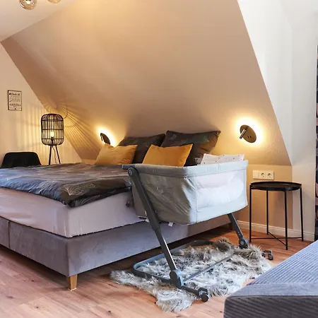 Familyhaus Hochreuther's Hof Apartment Oberdachstetten